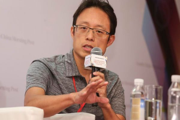 Animoca Brands Yat Siu explains the Metaverse | PlayToEarn